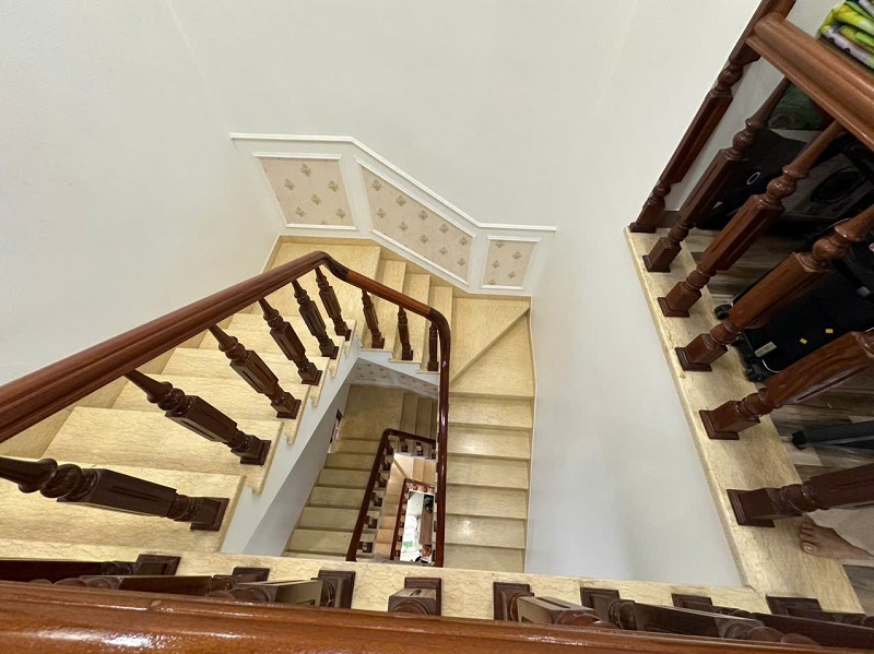 BÁN NHÀ NGÕ Ô TÔ TRÁNH NHAU QUÁN NAM – LÊ CHÂN – HẢI PHÒNG | 4 TẦNG – GARA Ô TÔ